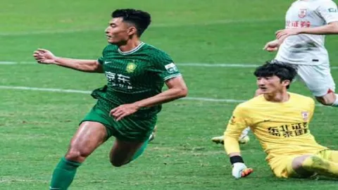 特雷-杨加盟联盟后30+10与20+10里程碑创新高